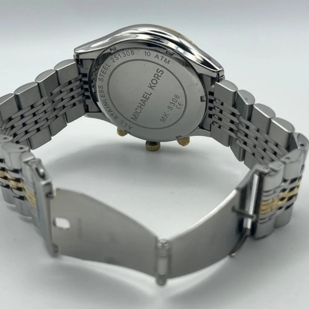 Michael Kors MK-8306 Lexington Two‎ Tone Chronograph Silver Gold Mens Watch